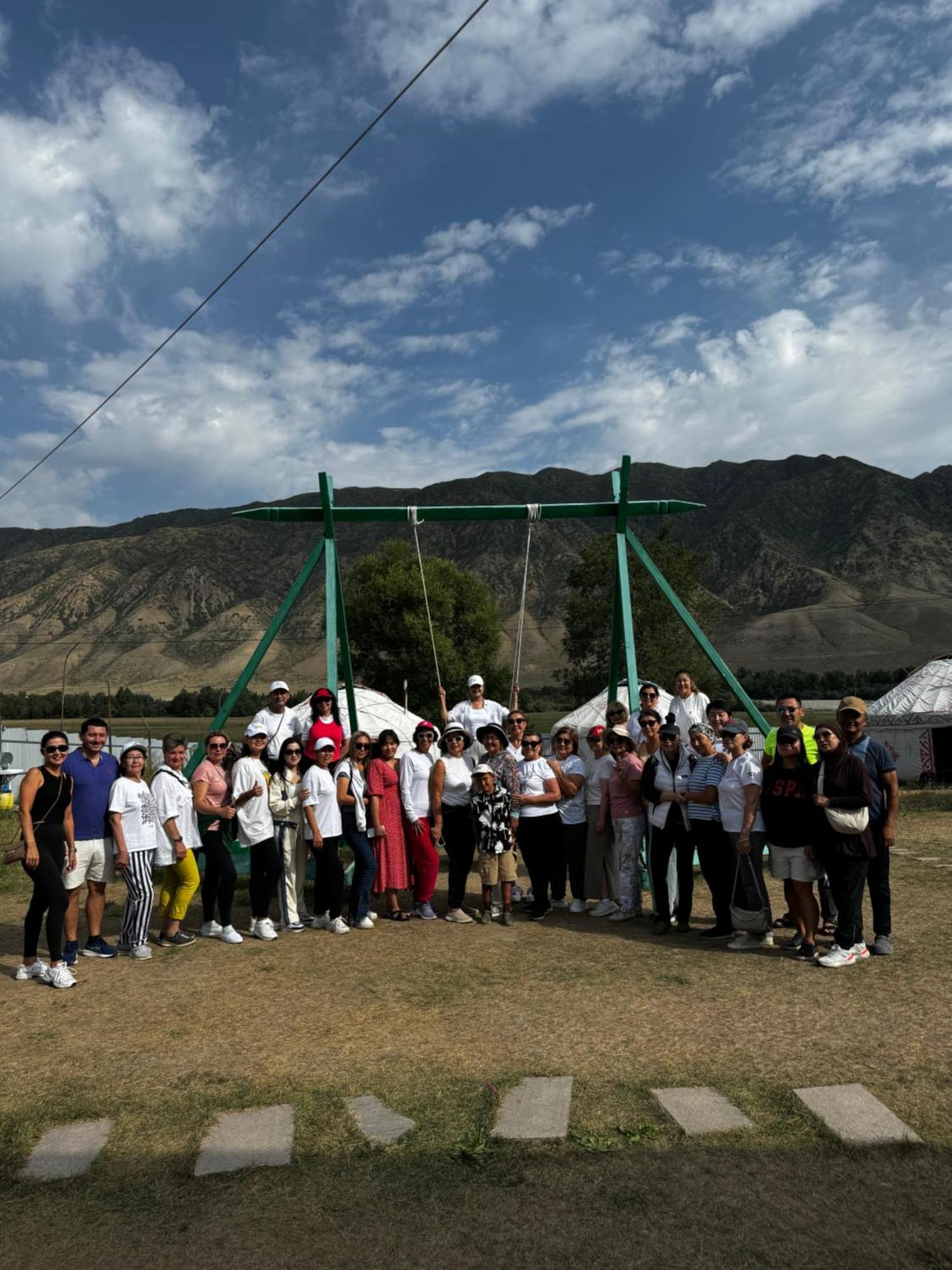 Saty Kolsay Kazakh Village מראה חיצוני תמונה